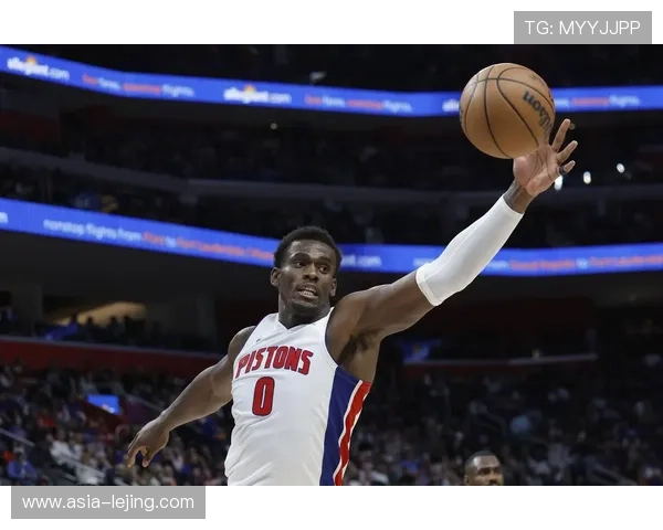 克林根常规赛生涯总得分突破1000分,开拓者新秀稳步成长展现内线潜力展现新秀成长 克林根常规赛生涯总得分突破1000分,开拓者新秀稳步成长展现内线潜力展现新秀成长